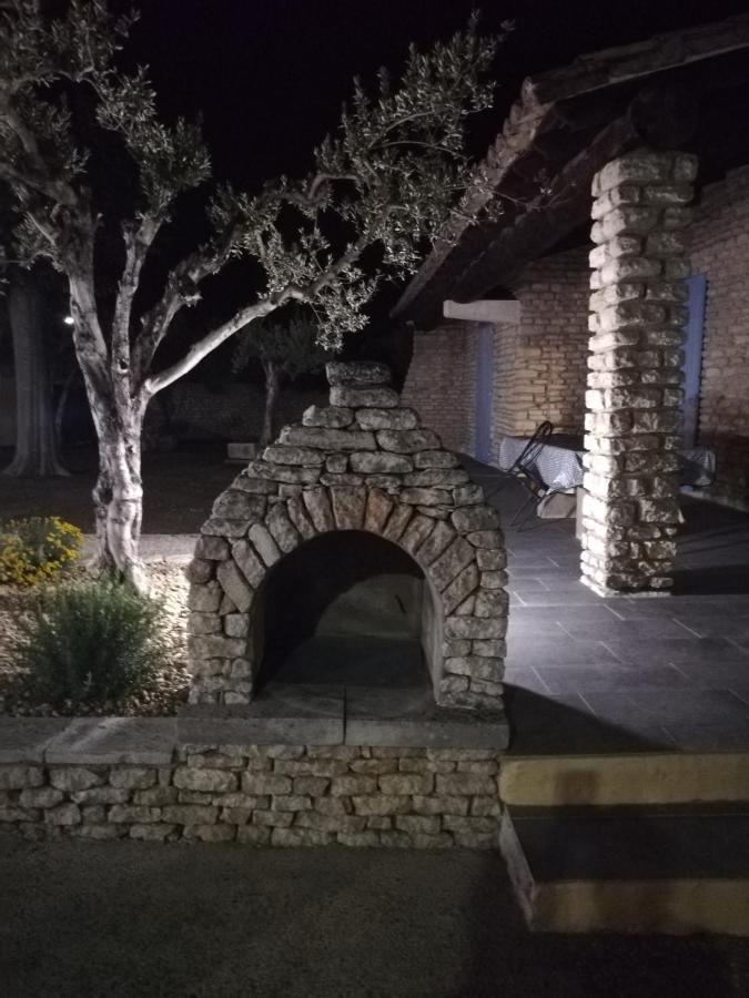 Maison Provencale Spa Sauna Piscine Molleges ภายนอก รูปภาพ
